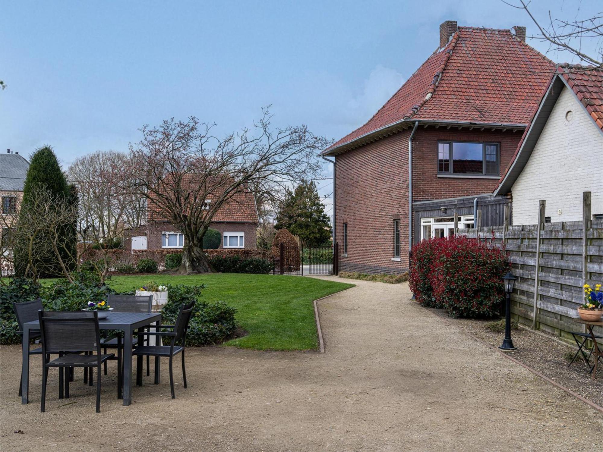 De Kievelder Villa Peer Eksteriør bilde